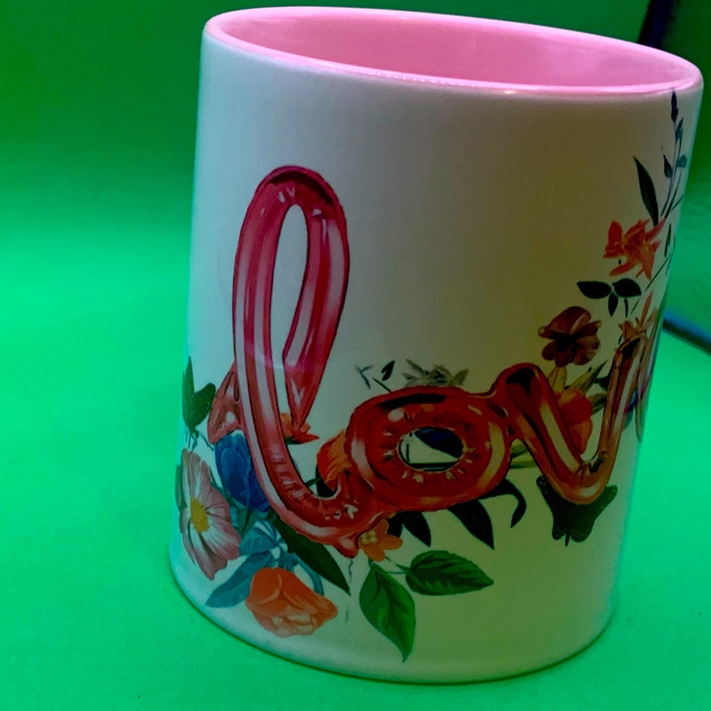 Coffee cup pink